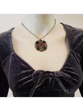 Vintage Celtic St Cuthberts Cross Design Faux Bloodstone & Mock Agate Detailed